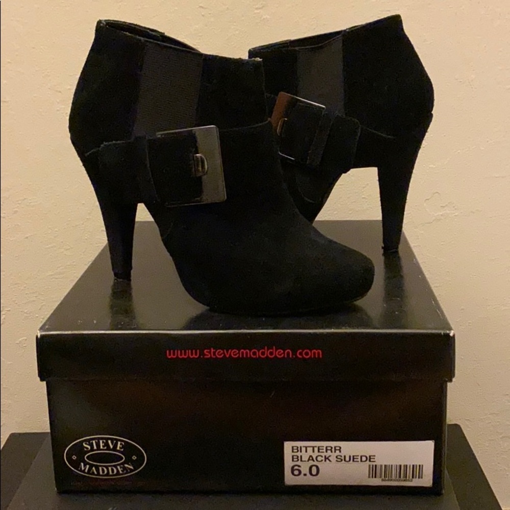 Steve Madden Bitterr Black Suede Ankle Boot